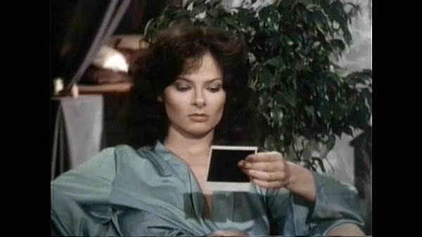 Amanda by night  1 (1981) – Blowjobs & Cumshots Cut